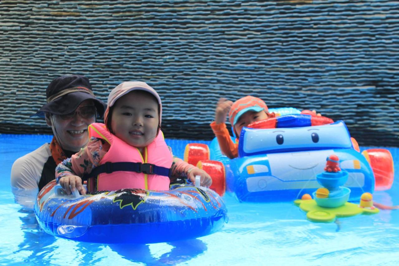Vivian Villa & Apartment By My Khe Beach Da Nang Eksteriør billede